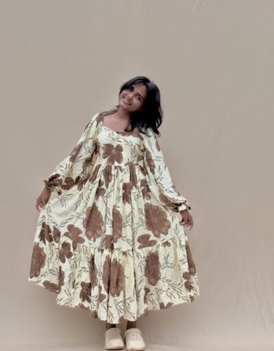 YUME Elegant dress (2430)